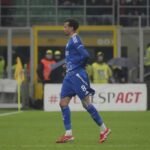 library_upload_21_2025_03_996x664_dele-alli_81db759