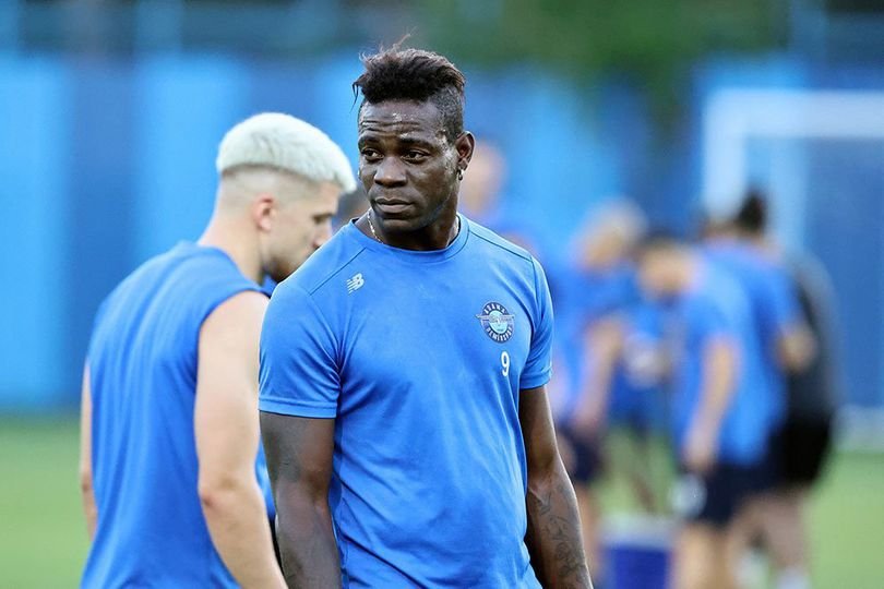 library_upload_21_2021_08_996x664_mario-balotelli_f9de8a1